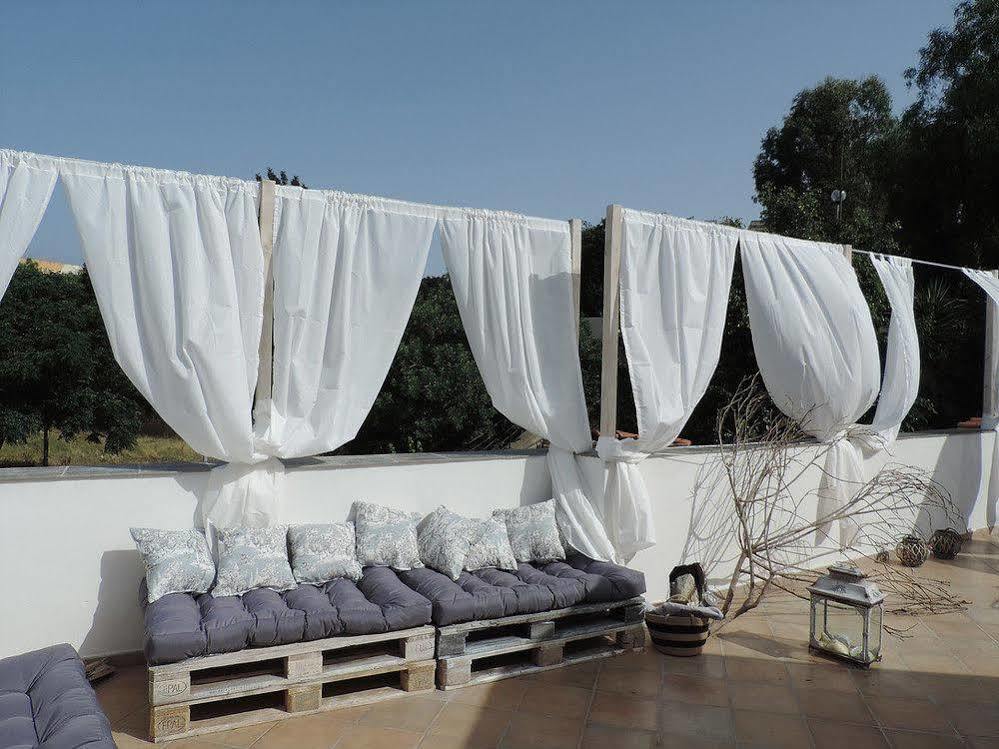 Il Giardino D'Ulisse Bed & Breakfast Reggio Calabria Exterior photo