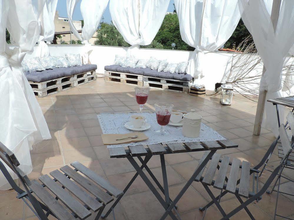 Il Giardino D'Ulisse Bed & Breakfast Reggio Calabria Exterior photo